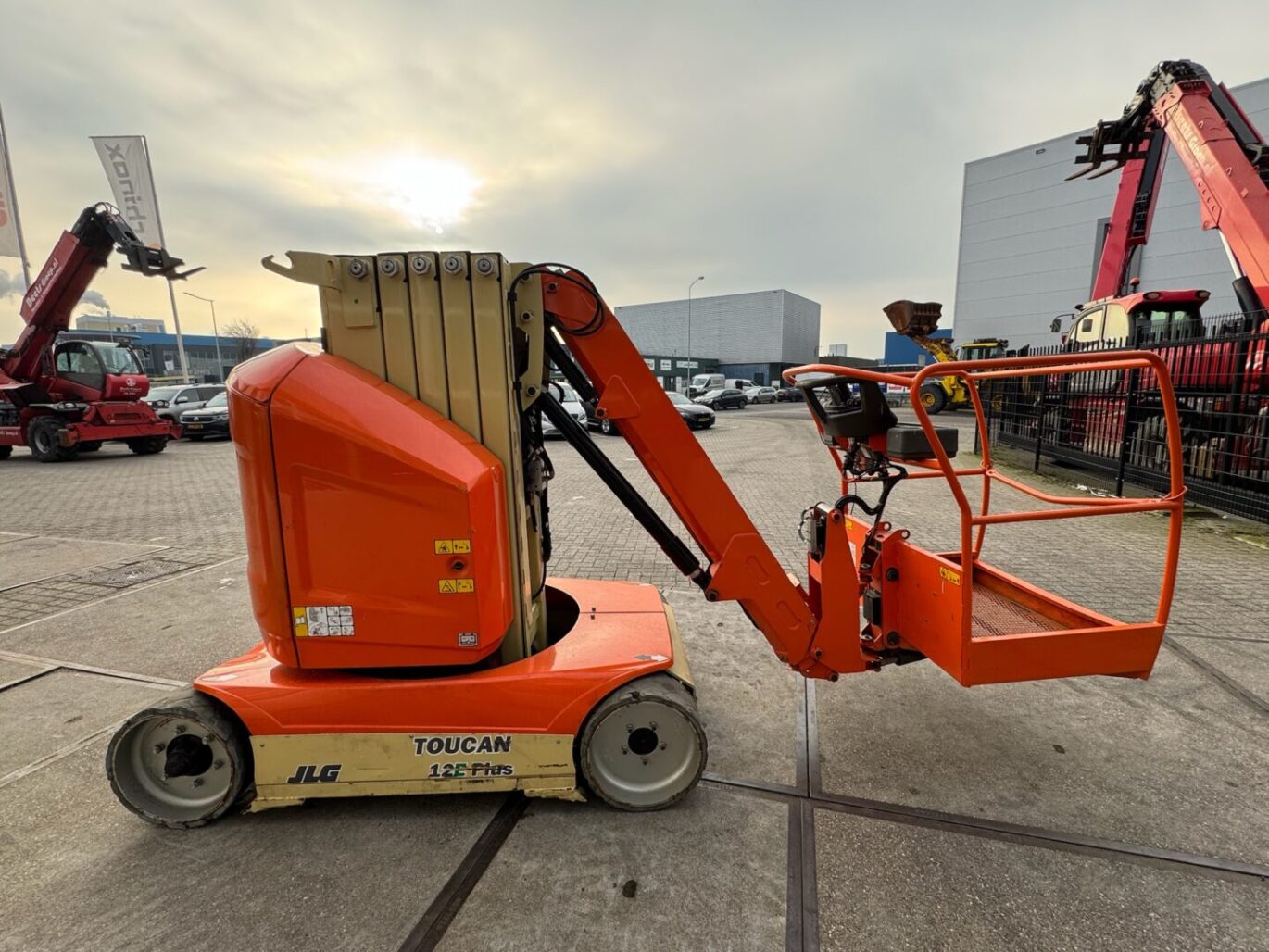 0C8001DD FA8D 4D6E AEF7 9713921740F9